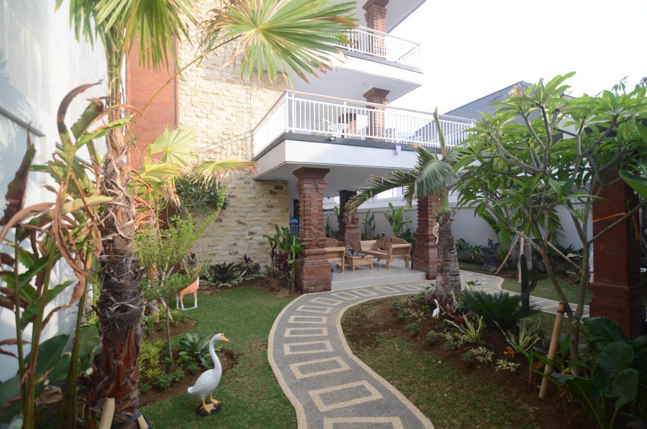 Kusuma Guesthouse 2 Canggu Exterior foto