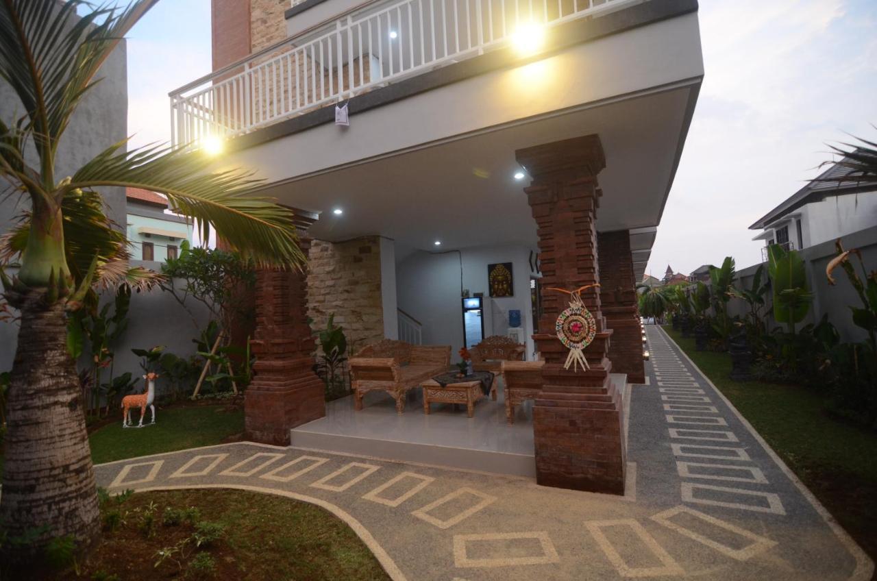 Kusuma Guesthouse 2 Canggu Exterior foto