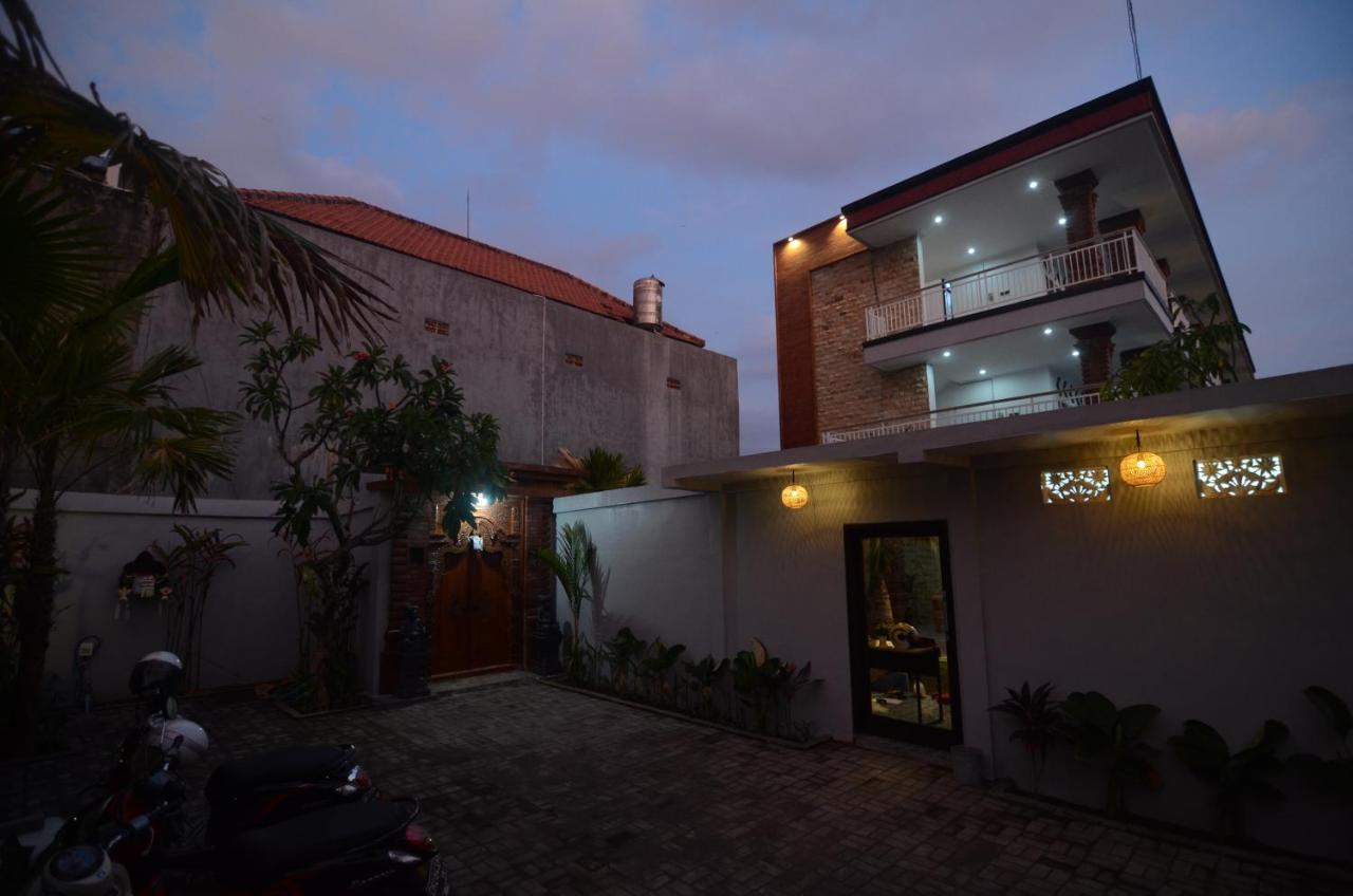 Kusuma Guesthouse 2 Canggu Exterior foto