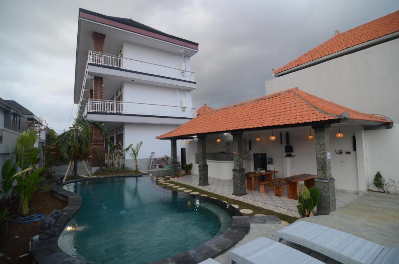 Kusuma Guesthouse 2 Canggu Exterior foto