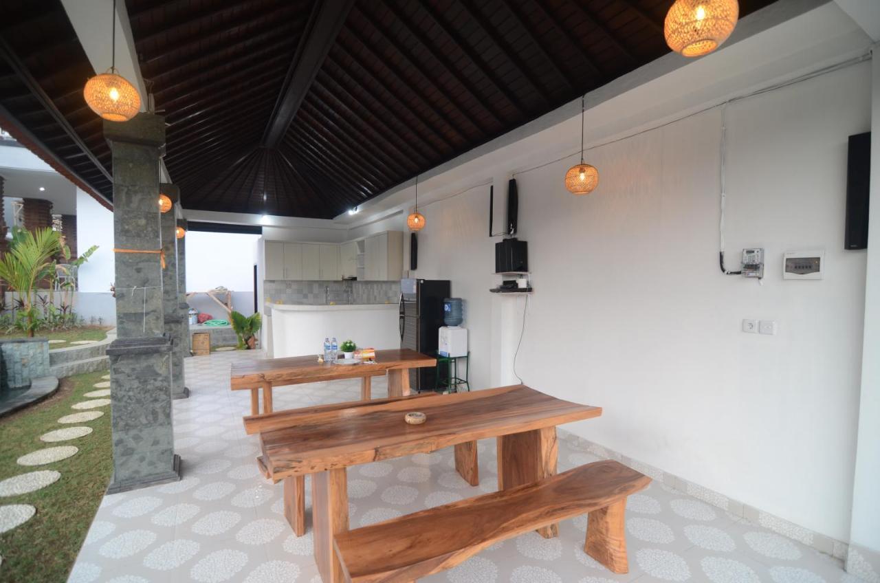 Kusuma Guesthouse 2 Canggu Exterior foto